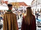 Český Krumlov v rukou studentů. Majáles nabídne akrobacii nad hlavami diváků i hudební špičky