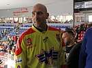 Fanouškům se na ledě při exhibici představí i známí fotbalisté. Chybět nebude Koller, Šmicer či Lafata