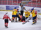 JUN: Motor nevyužil příležitosti v přesilovkách, Pardubice trestaly