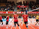Jihostroj drtivě přejel Brno a vede ČEZ extraligu
